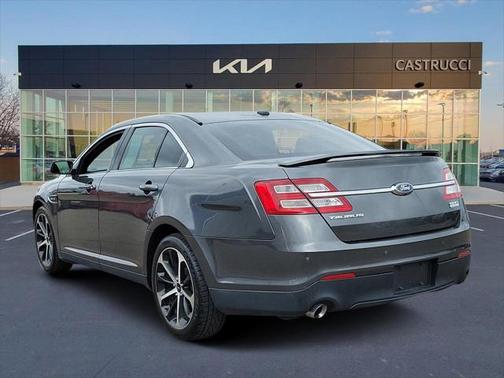 2016 Ford Taurus SHO