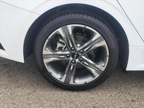 2023 Kia K5 EX