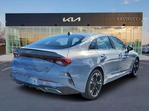 2022 Kia K5 GT-Line