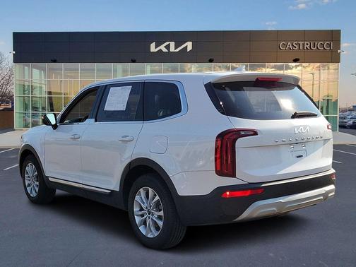 2022 Kia Telluride LX