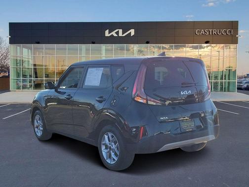 2023 Kia Soul LX