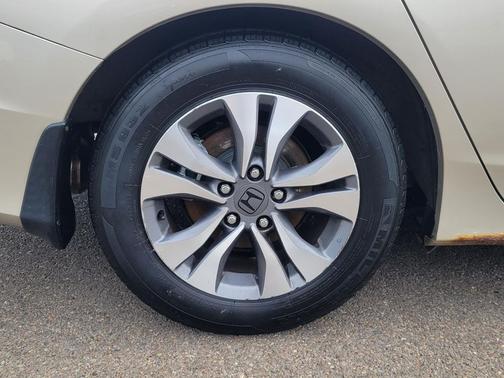 Champagne Frost Pearl 2013 Honda Accord LX