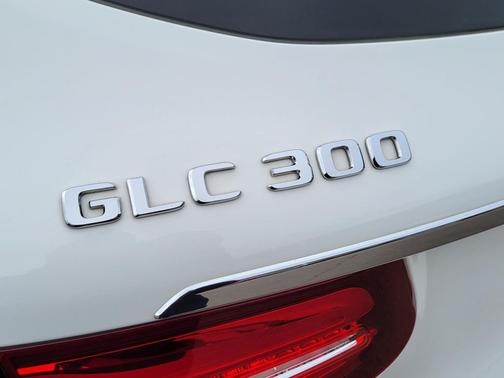 2019 Mercedes-Benz GLC 300 4MATIC