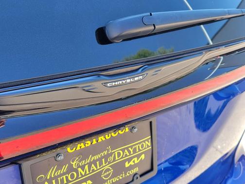 Ocean Blue Metallic 2021 Chrysler Pacifica Touring