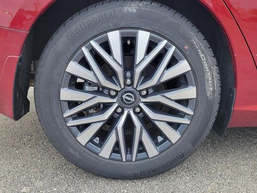 Scarlet Ember 2024 Nissan Altima 2.5 SV