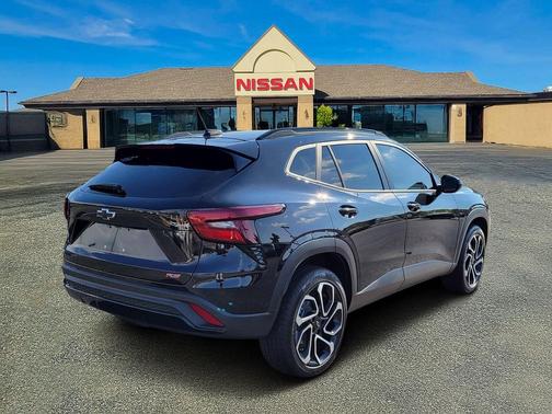 2025 Chevrolet Trax FWD 2RS