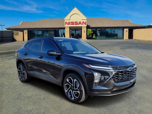 2025 Chevrolet Trax FWD 2RS