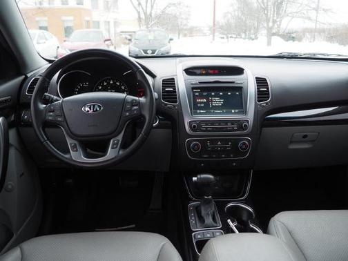 2015 Kia Sorento SX