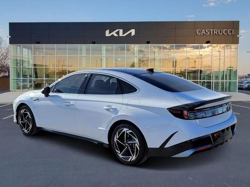 2024 Hyundai SONATA SEL