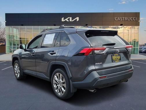 2021 Toyota RAV4 XLE Premium