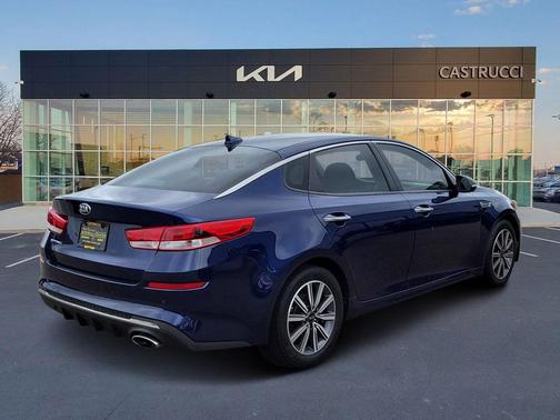 2019 Kia Optima LX