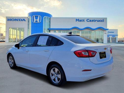 2018 Chevrolet Cruze LS