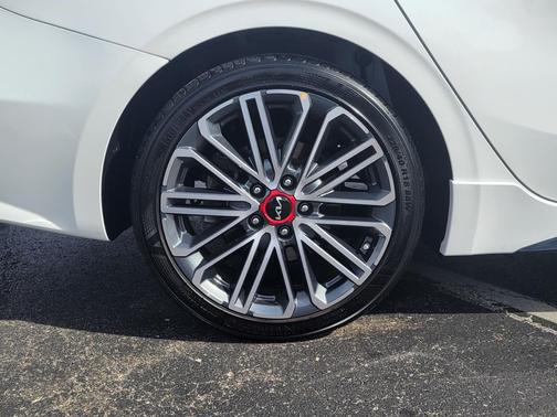 2024 Kia Forte GT