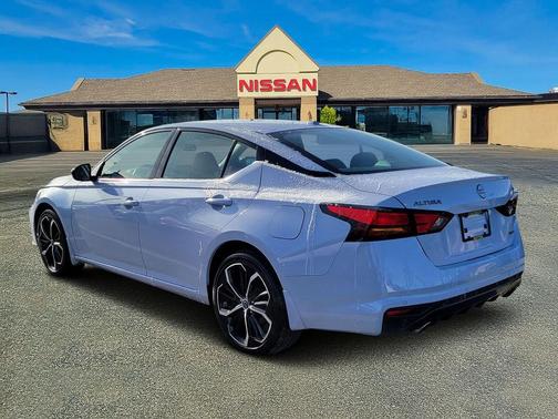 2024 Nissan Altima SR Intelligent AWD