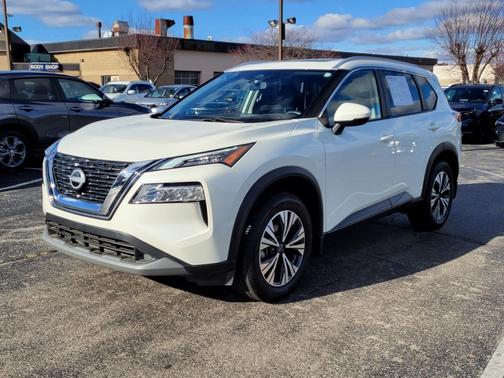 2022 Nissan Rogue SV