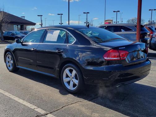 2012 Volkswagen Passat 2.5 SE