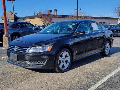 2012 Volkswagen Passat 2.5 SE