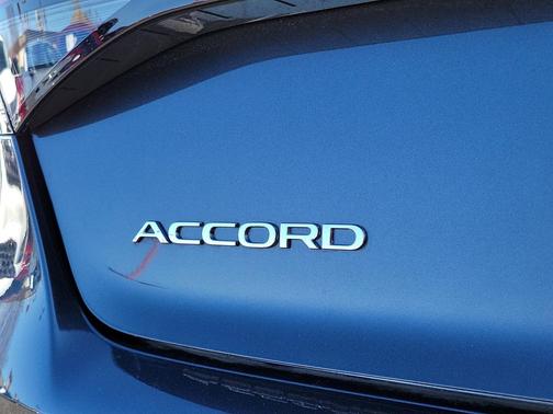 2025 Honda Accord LX 1.5T