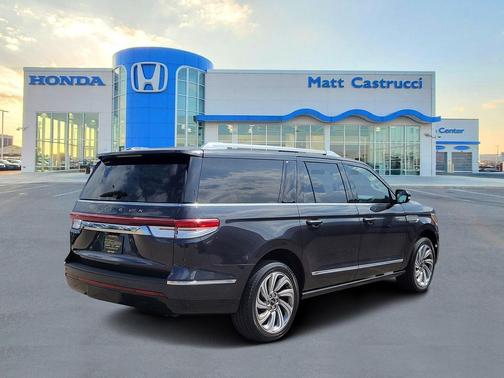 2023 Lincoln Navigator Reserve