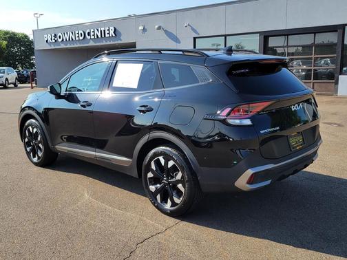 Ebony Black 2024 Kia Sportage X-Line