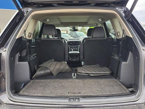 2021 Volkswagen Atlas 3.6L SEL Premium