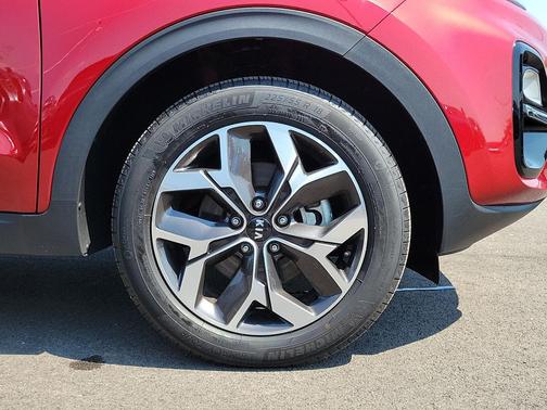 2020 Kia Sportage EX