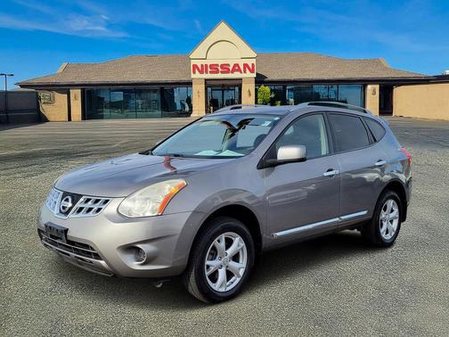 2011 Nissan Rogue SV