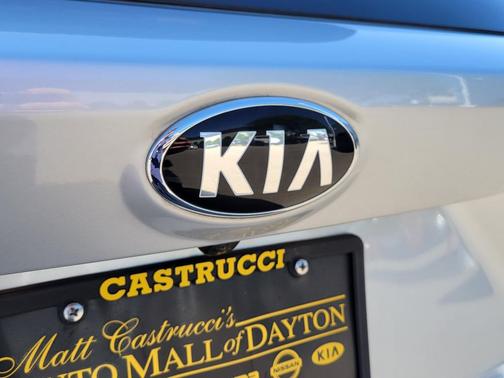 Sparkling Silver 2021 Kia Sorento S