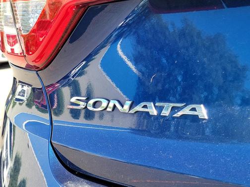 2015 Hyundai SONATA Limited
