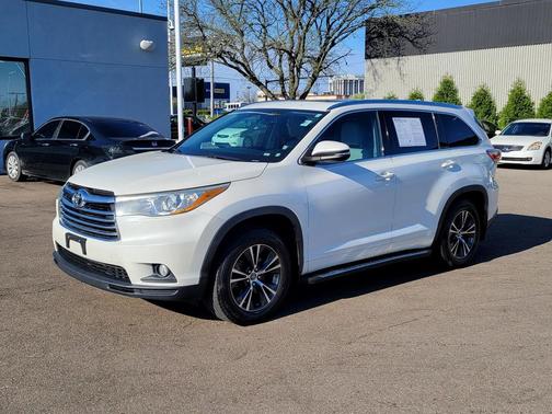 Blizzard Pearl 2016 Toyota Highlander XLE