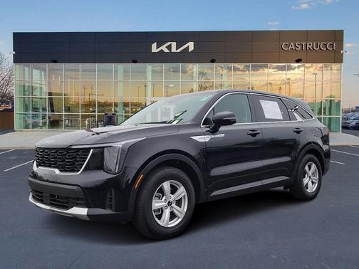 2025 Kia Sorento LX