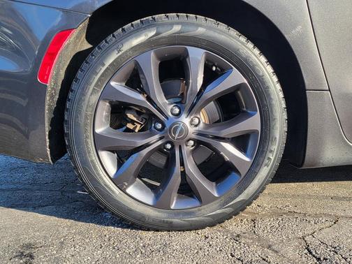 2018 Chrysler Pacifica Touring-L Plus