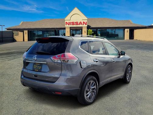 2016 Nissan Rogue SL