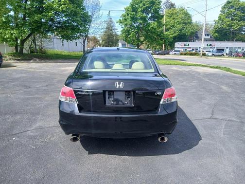 Black 2009 Honda Accord EX-L