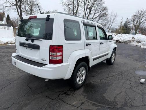 2011 Jeep Liberty Sport