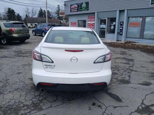 2010 Mazda Mazda3 i Touring