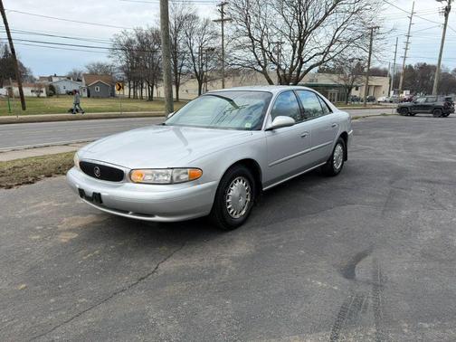 2005 Buick Century Sedan 4D
