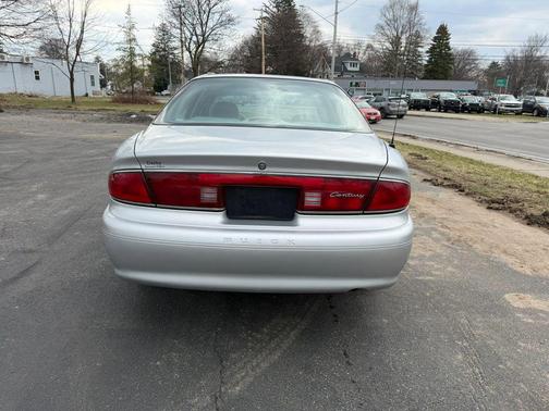 2005 Buick Century Sedan 4D