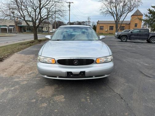 2005 Buick Century Sedan 4D