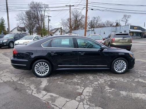 Black 2017 Volkswagen Passat 1.8T SE