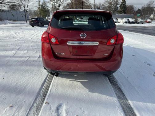 2012 Nissan Rogue S