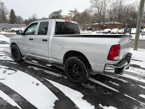 2012 RAM 1500 ST