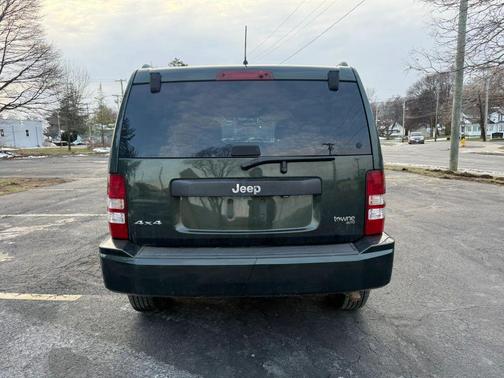2011 Jeep Liberty Sport