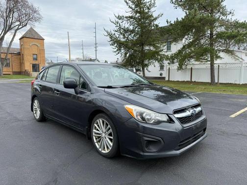 2014 Subaru Impreza 2.0i Premium