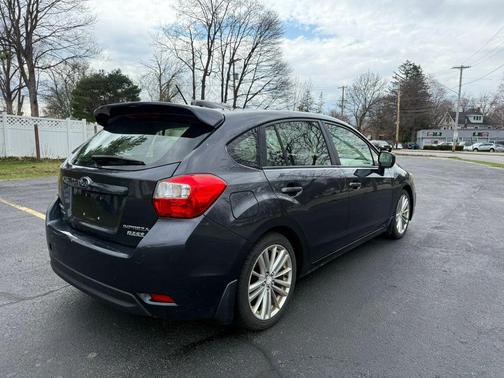 2014 Subaru Impreza 2.0i Premium