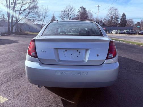 2007 Saturn Ion 2