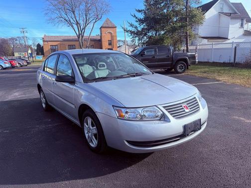 2007 Saturn Ion 2