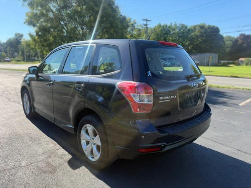 2014 Subaru Forester 2.5i