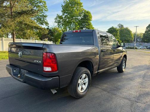 Granite Crystal Metallic Clearcoat 2016 RAM 1500 Tradesman/Express