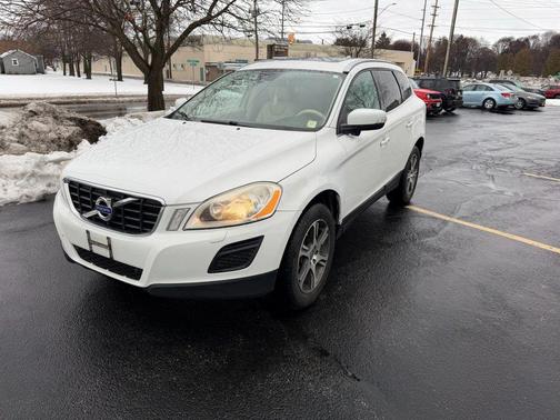 2012 Volvo XC60 T6 R-Design Platinum